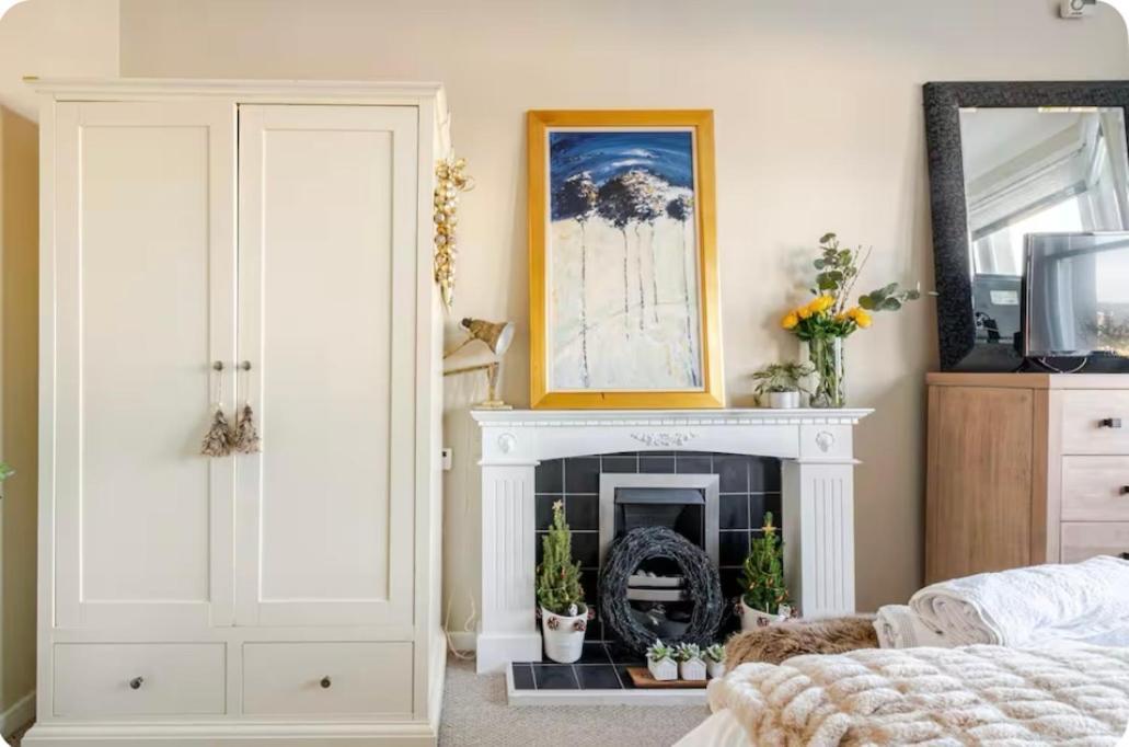Wonderwall - Huge Garden In Luxury House - Free Parking Accommodatie bij particulieren *
