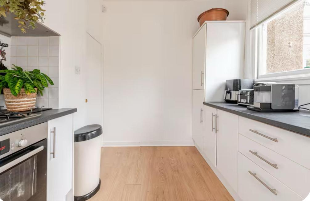 Wonderwall - Huge Garden In Luxury House - Free Parking